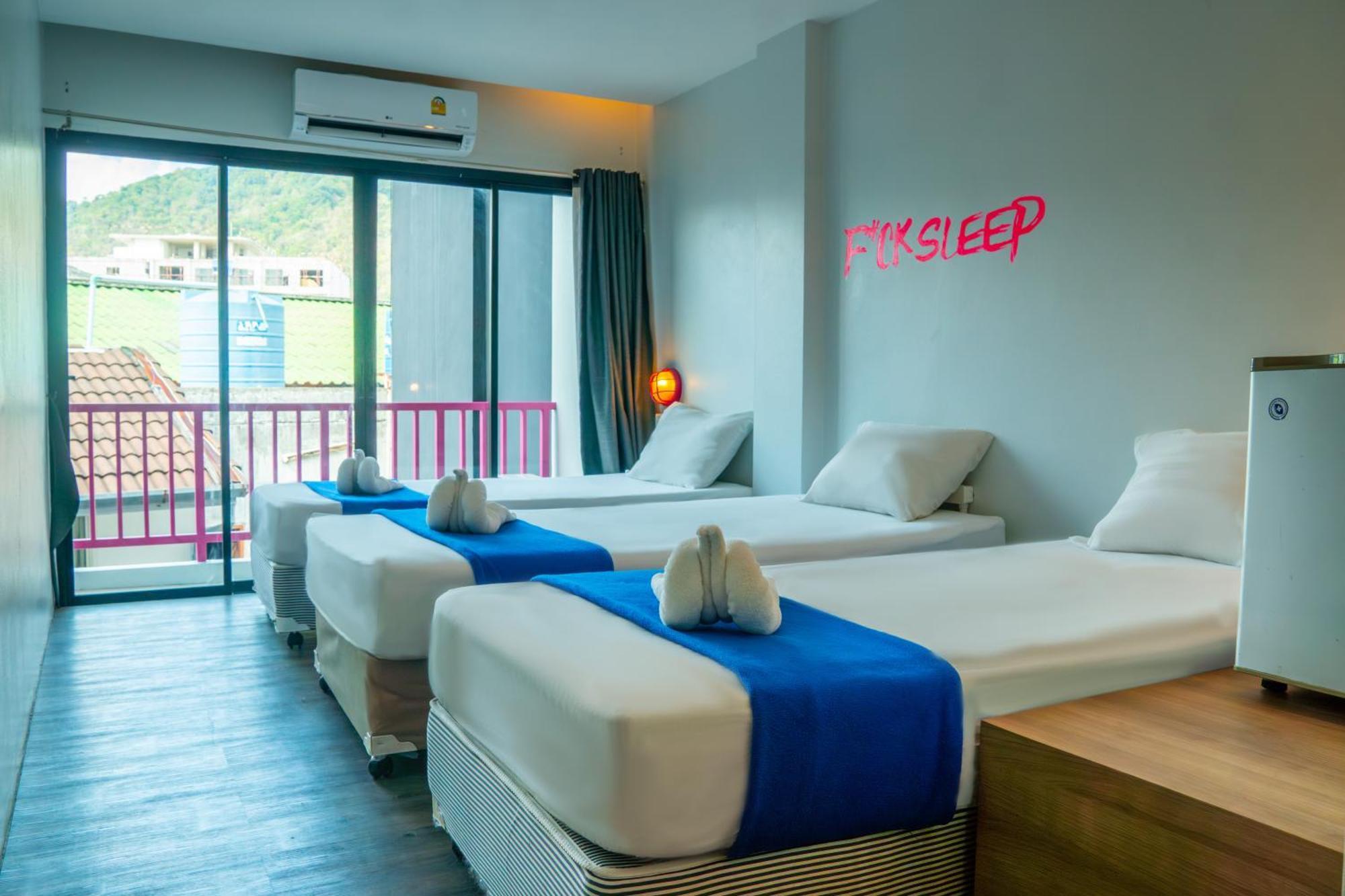 Slumber Surf Phuket Kata Hostel Εξωτερικό φωτογραφία