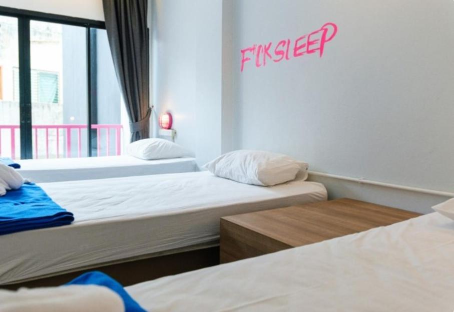Slumber Surf Phuket Kata Hostel Εξωτερικό φωτογραφία